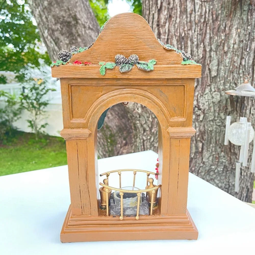 Yankee Candle Christmas‎ Mantle Stockings Clock Poinsettia Candle Holder 12.5in